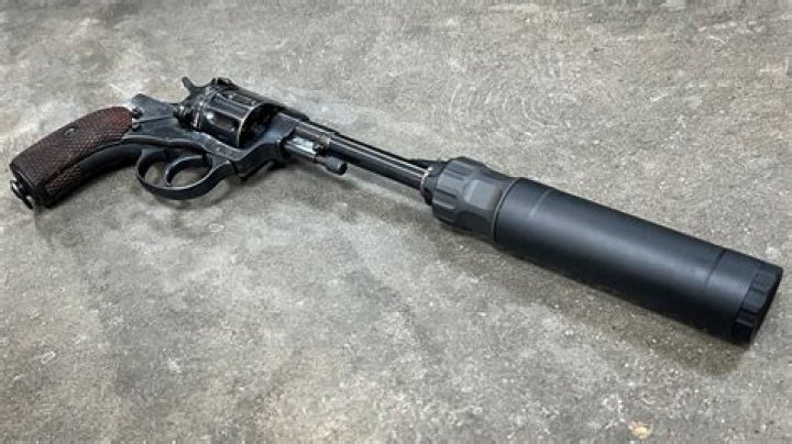 Can you put a silencer on a Ruger?